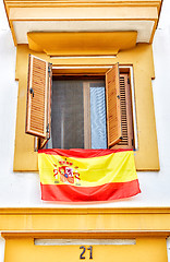 Image showing The national flag of Spain hang on the balcony