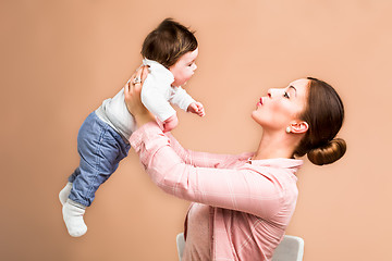 Image showing mother and six months old baby girl