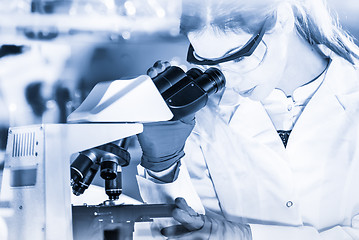 Image showing Female health care researchers working in scientific laboratory.