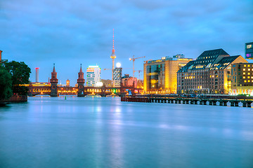 Image showing Berlin cityscape with Oberbaum bridge