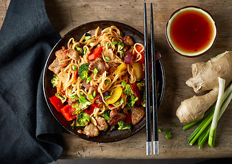 Image showing Noodles with meat and vegetables