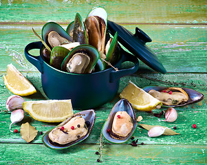 Image showing Boiled Green Mussels