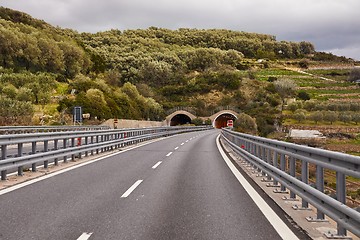 Image showing Highway with approaching tunnel