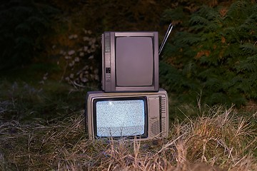 Image showing TV no signal in grass