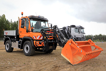 Image showing Mercedes-Benz Unimog with Hauer Front Loader