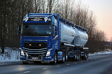 Image showing Customized Volvo FH Bulk Tanker at Dusk