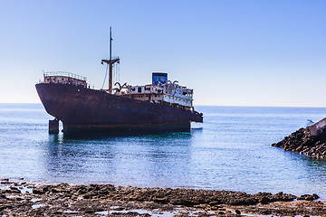 Image showing Old shipwrecks located in the seashore in Arrecife.