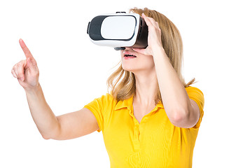 Image showing Woman with VR glasses