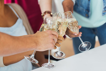 Image showing friends clinking glasses of champagne at party