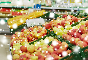 Image showing ripe apples at grocery store or market