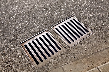 Image showing Sewer pit cover