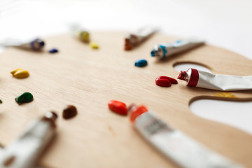 Image showing palette and acrylic color tubes or paint