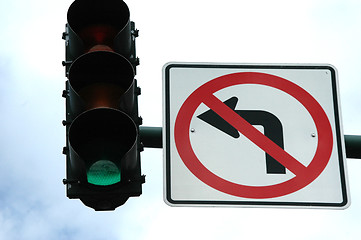 Image showing No left turn sign.