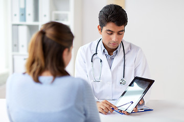 Image showing doctor showing tablet pc to patient at clinic
