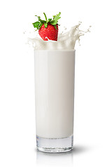 Image showing Strawberry falling into milk