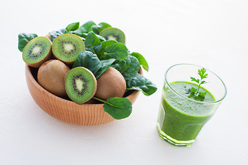 Image showing glass of green smoothie