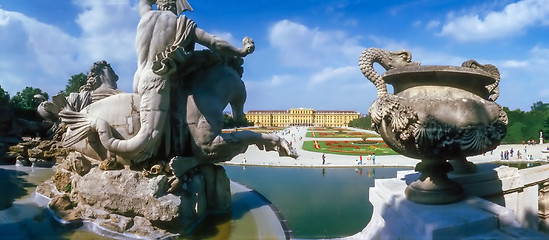 Image showing Palace Schonbrunn in Vienna, Austria