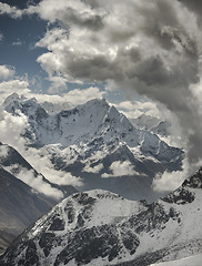 Image showing Thamserku summit from Gokyo ri peak in Himalayas