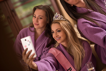 Image showing girls doing Selfy on  bachelorette party