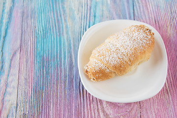 Image showing Tasty eclair on plate