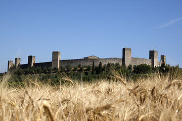 Image showing the walls surrounding the medieval hill town of monteriggioni