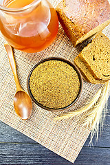 Image showing Malt in bowl on board top