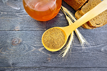 Image showing Malt in spoon on board top