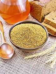 Image showing Malt in bowl on brown napkin