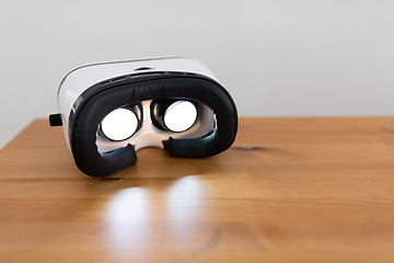 Image showing Video playing in VR device