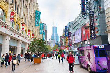 Image showing People walking Nanjiing road, Shanghai