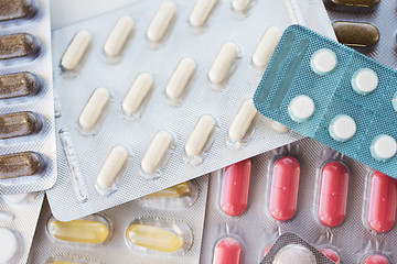 Image showing different pills and capsules of drugs