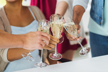 Image showing friends clinking glasses of champagne at party