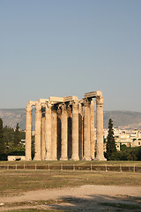 Image showing temple of zeus vertical