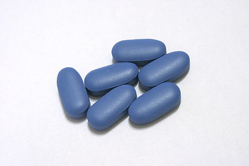 Image showing blue pills