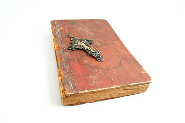 Image showing cross on bible