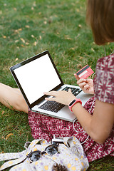 Image showing Anonymous woman shopping in Internet