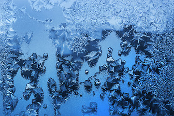 Image showing Natural ice pattern on winter glass,