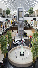 Image showing Multi-level shopping center