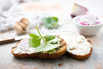 Image showing lard with garlic