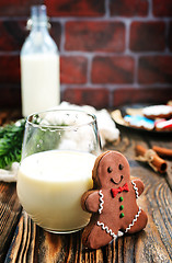 Image showing ginger bread with milk