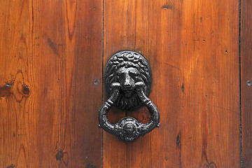 Image showing Lion Head Door Knocker