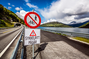 Image showing Mountain road in Norway. The entrance to the tunnel.