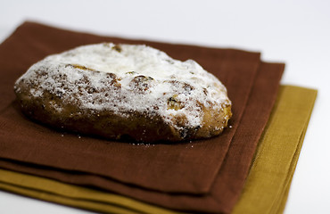 Image showing cake with sugar powder