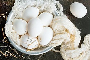 Image showing raw eggs