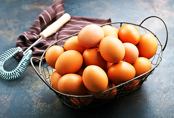 Image showing raw eggs