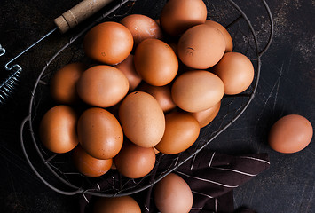 Image showing raw eggs