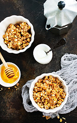 Image showing yogurt with granola