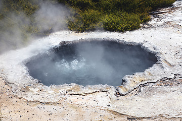 Image showing volcanic lake at waimangu