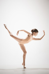 Image showing The teen modern ballet dancer