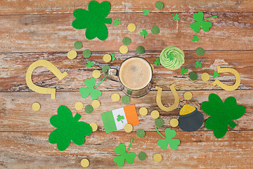 Image showing glass of beer and st patricks day decorations